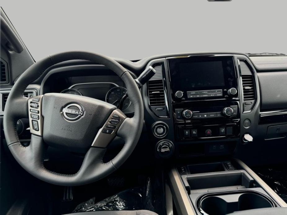 new 2024 Nissan Titan car, priced at $53,424