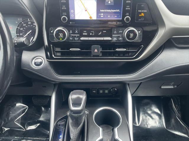 used 2020 Toyota Highlander car, priced at $27,941