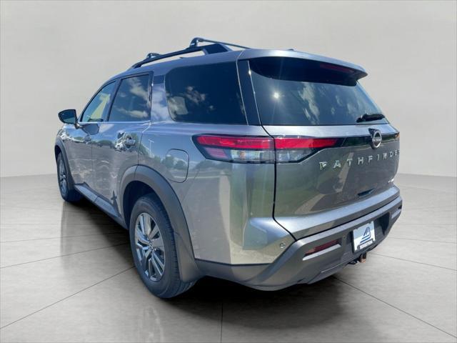 used 2022 Nissan Pathfinder car, priced at $23,429