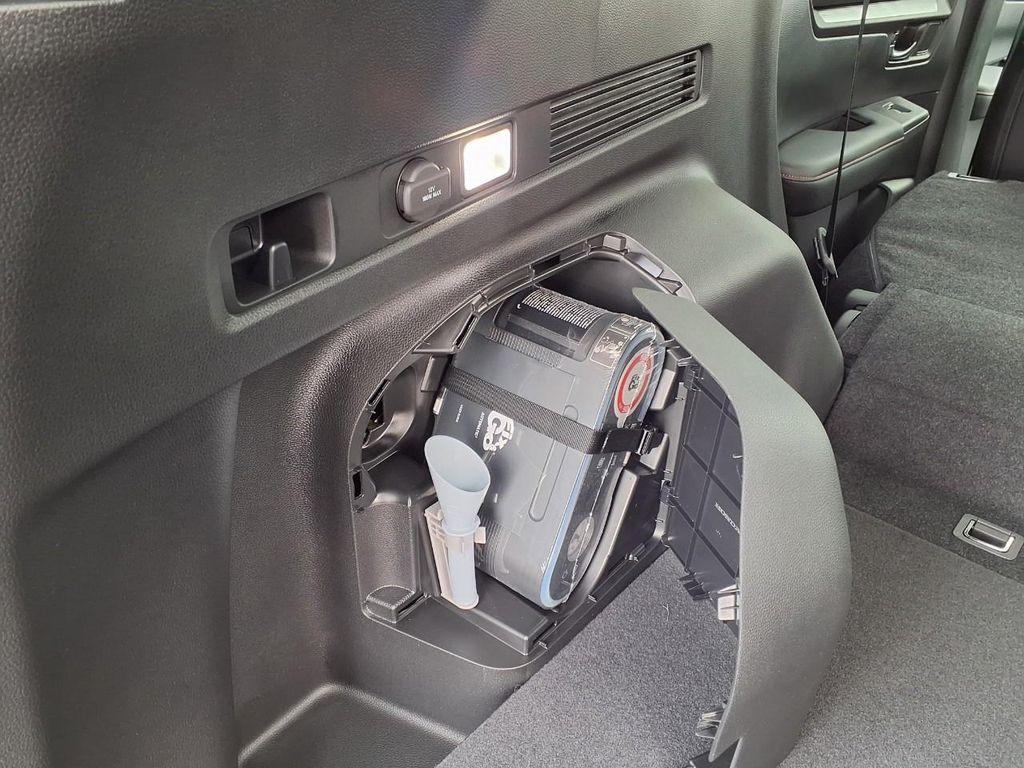 new 2026 Honda CR-V Hybrid car, priced at $40,014