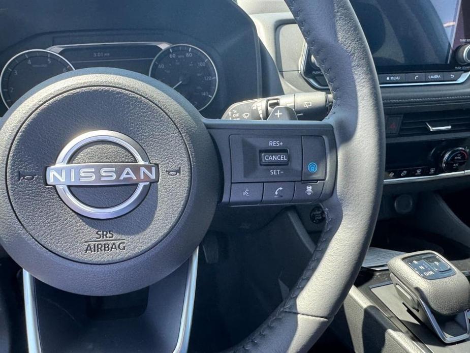 new 2024 Nissan Rogue car, priced at $33,830
