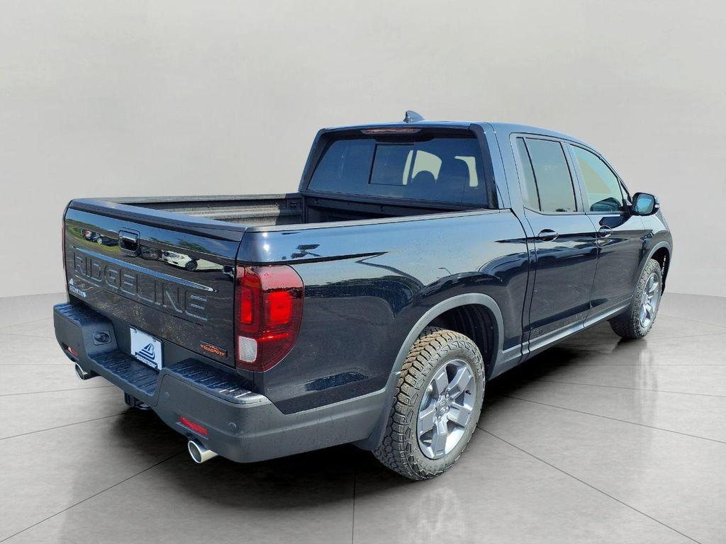 new 2025 Honda Ridgeline car, priced at $44,016