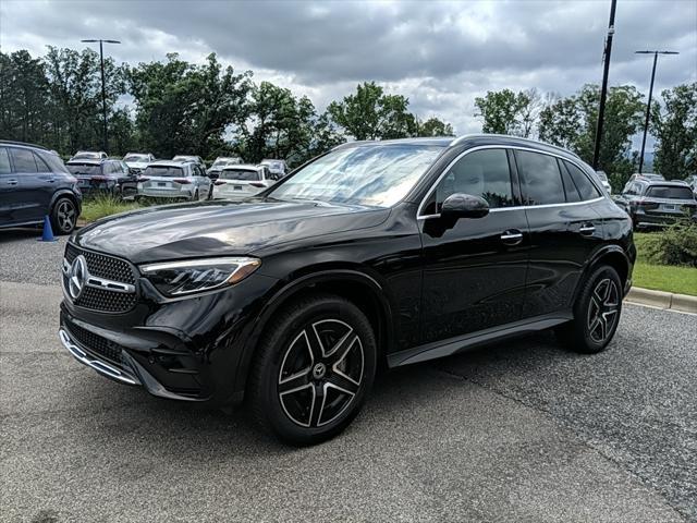 new 2024 Mercedes-Benz GLC 300 car, priced at $58,335