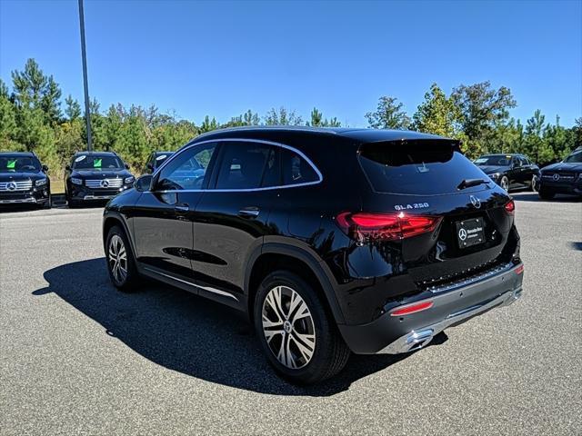 new 2025 Mercedes-Benz GLA 250 car, priced at $45,845