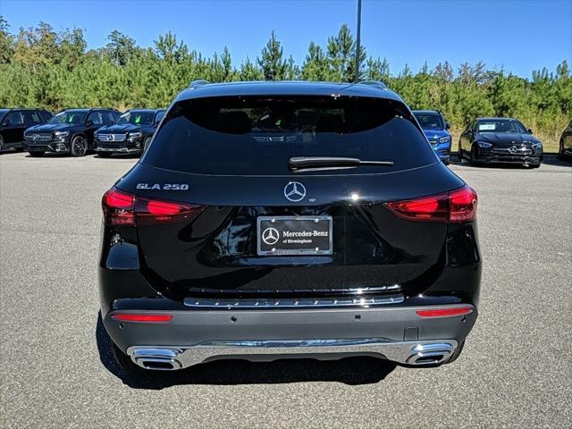 new 2025 Mercedes-Benz GLA 250 car, priced at $45,845