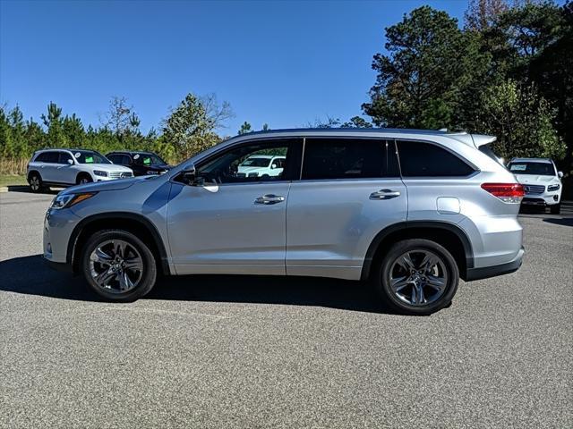 used 2019 Toyota Highlander car, priced at $32,985