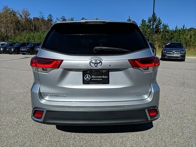 used 2019 Toyota Highlander car, priced at $32,985