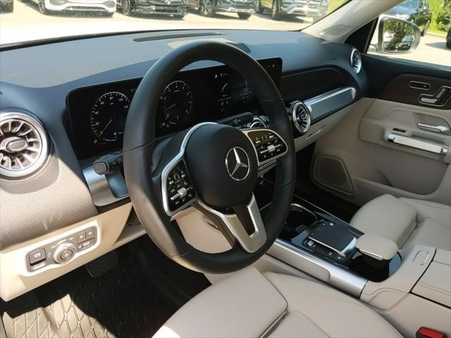 used 2023 Mercedes-Benz GLB 250 car, priced at $40,998