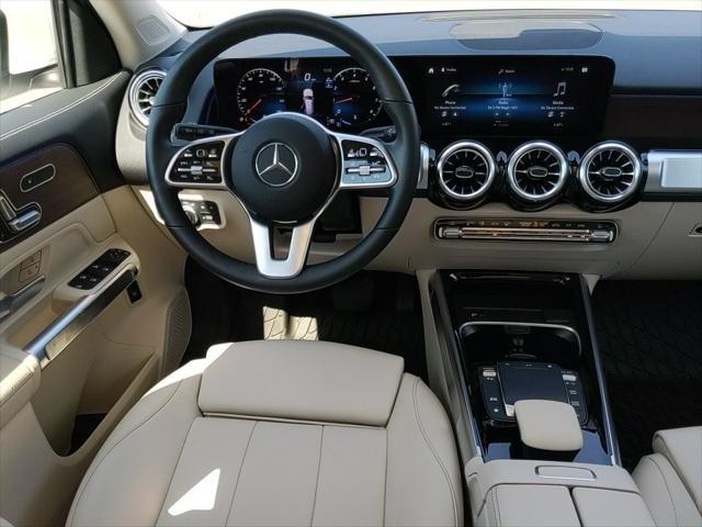 used 2023 Mercedes-Benz GLB 250 car, priced at $40,998