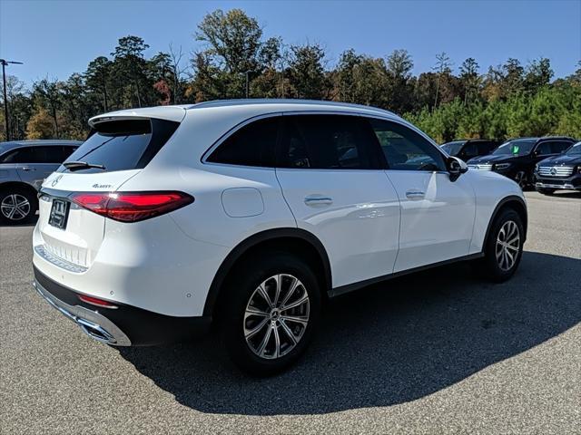 new 2025 Mercedes-Benz GLC 300 car, priced at $56,075