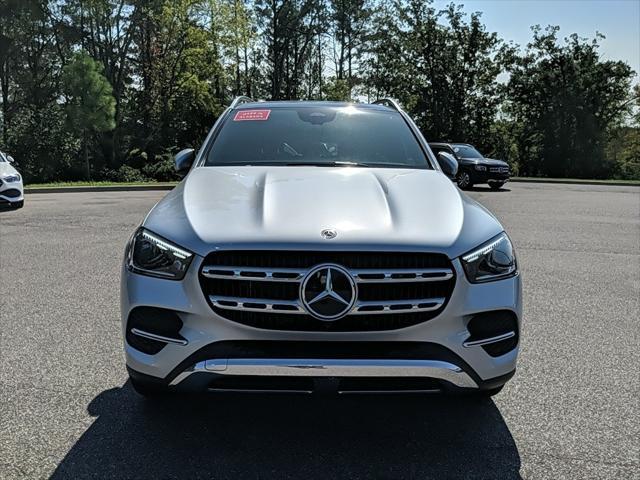 new 2025 Mercedes-Benz GLE 450 car, priced at $75,795