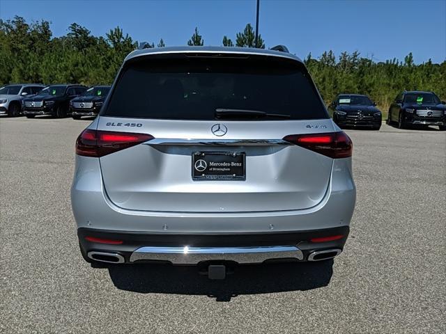 new 2025 Mercedes-Benz GLE 450 car, priced at $75,795