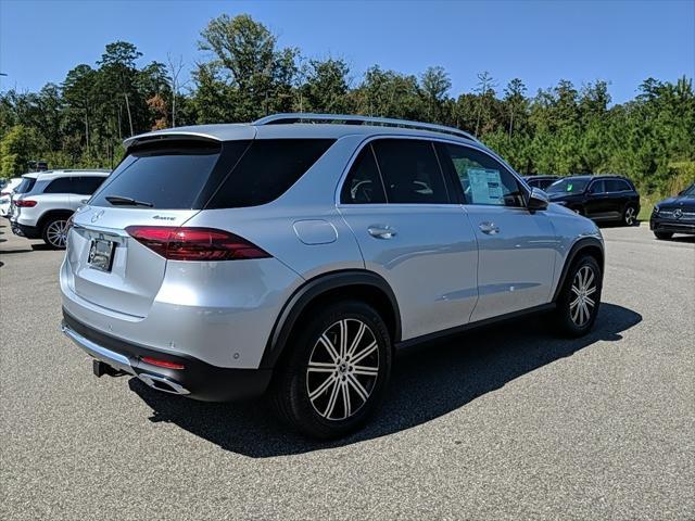 new 2025 Mercedes-Benz GLE 450 car, priced at $75,795