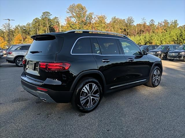 new 2025 Mercedes-Benz GLB 250 car, priced at $48,645