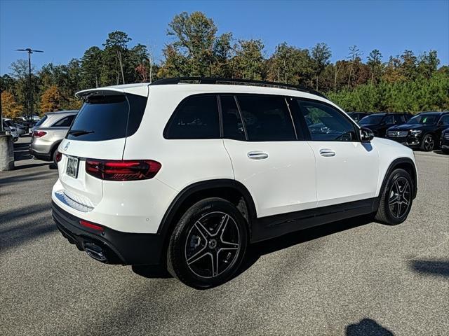 new 2025 Mercedes-Benz GLB 250 car, priced at $51,975