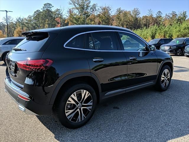 new 2025 Mercedes-Benz GLA 250 car, priced at $45,845