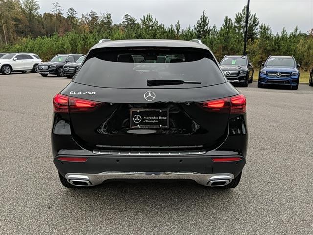 new 2025 Mercedes-Benz GLA 250 car, priced at $45,650