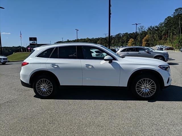 new 2025 Mercedes-Benz GLC 300 car, priced at $53,385