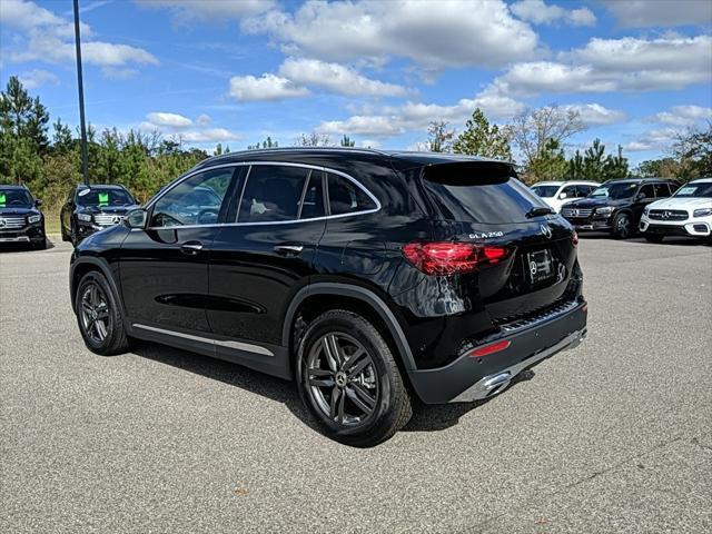 new 2025 Mercedes-Benz GLA 250 car, priced at $45,290