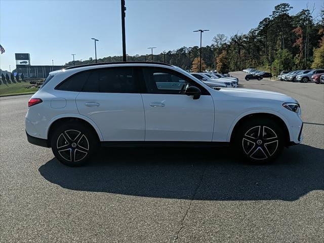 new 2025 Mercedes-Benz GLC 300 car, priced at $56,335