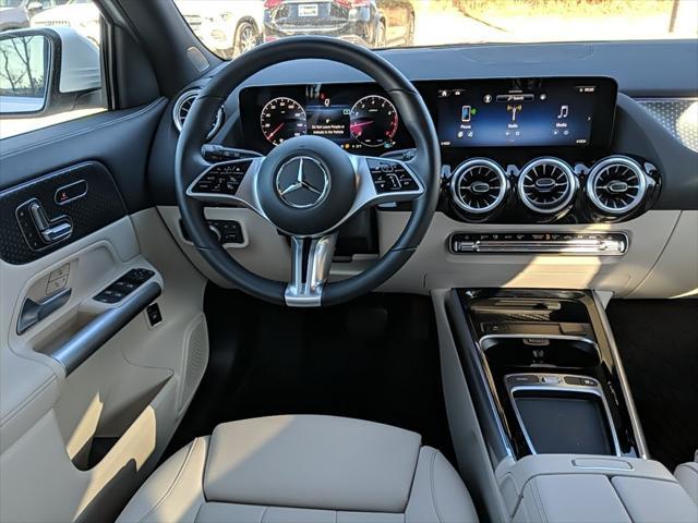 used 2025 Mercedes-Benz GLA 250 car, priced at $42,990