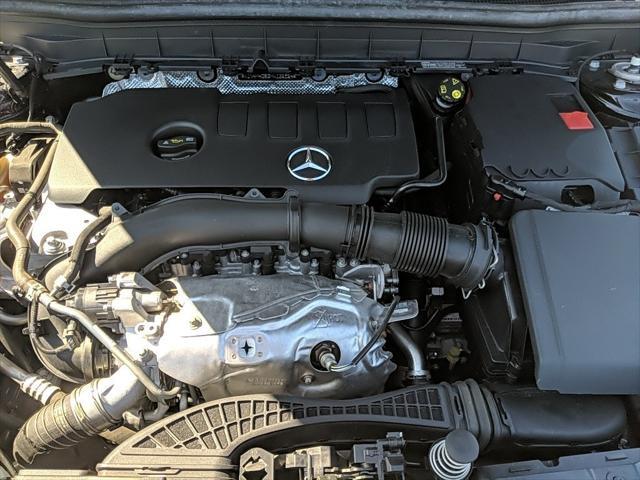 used 2021 Mercedes-Benz GLB 250 car, priced at $30,990