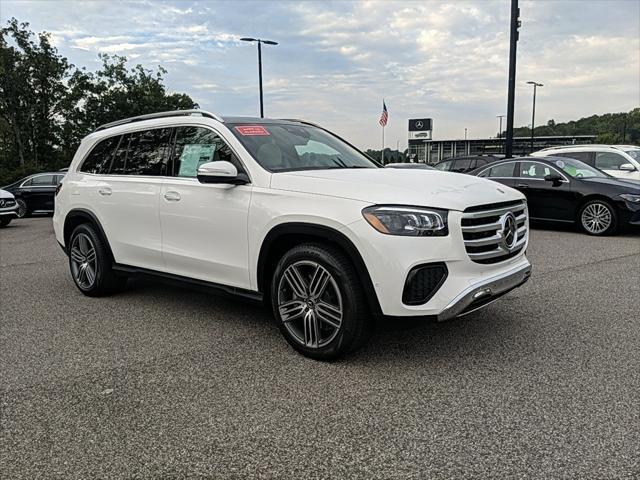 new 2025 Mercedes-Benz GLS 450 car, priced at $92,325