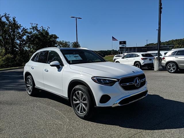 new 2025 Mercedes-Benz GLC 300 car, priced at $55,435