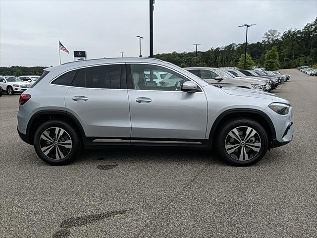 new 2025 Mercedes-Benz GLA 250 car, priced at $47,830