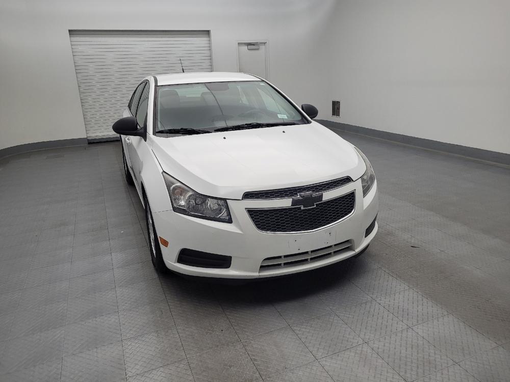 used 2014 Chevrolet Cruze car, priced at $10,895