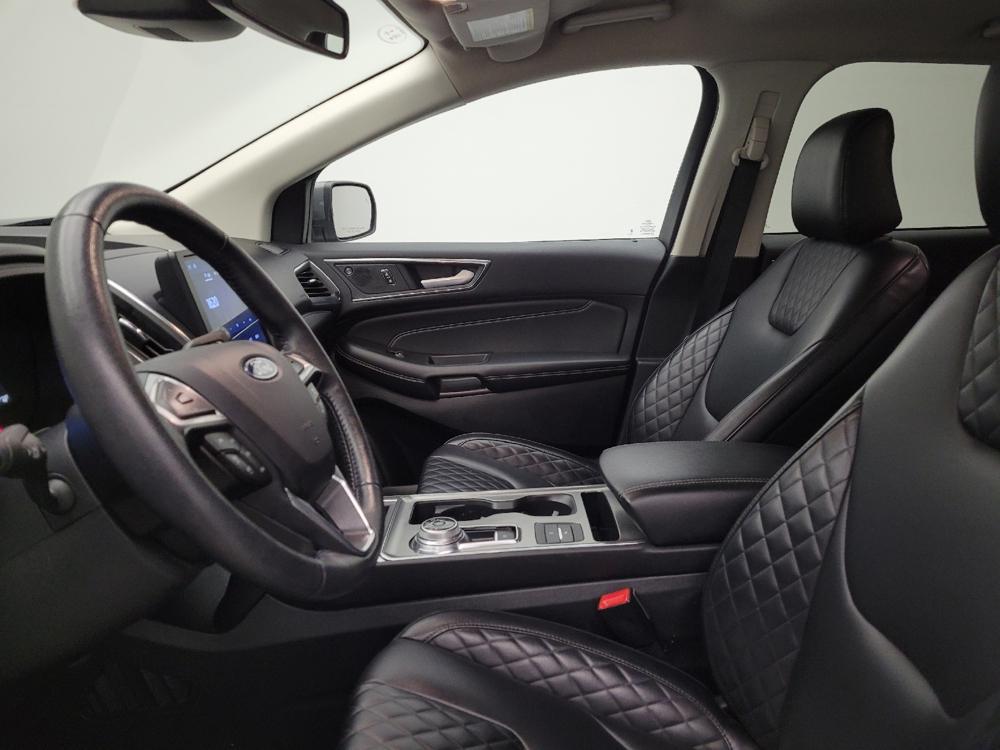 used 2024 Ford Edge car, priced at $29,095