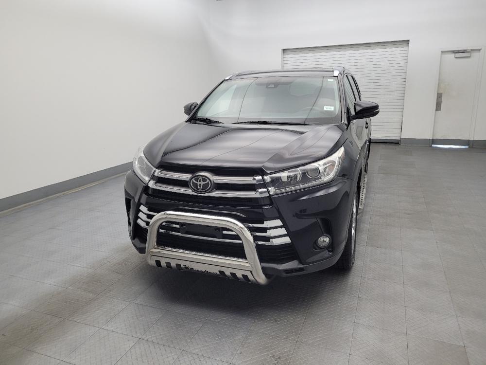 used 2018 Toyota Highlander car, priced at $26,795