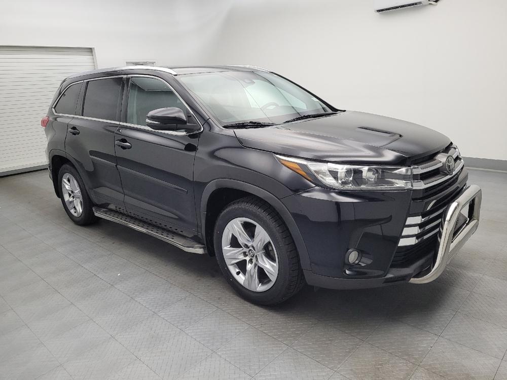 used 2018 Toyota Highlander car, priced at $26,795
