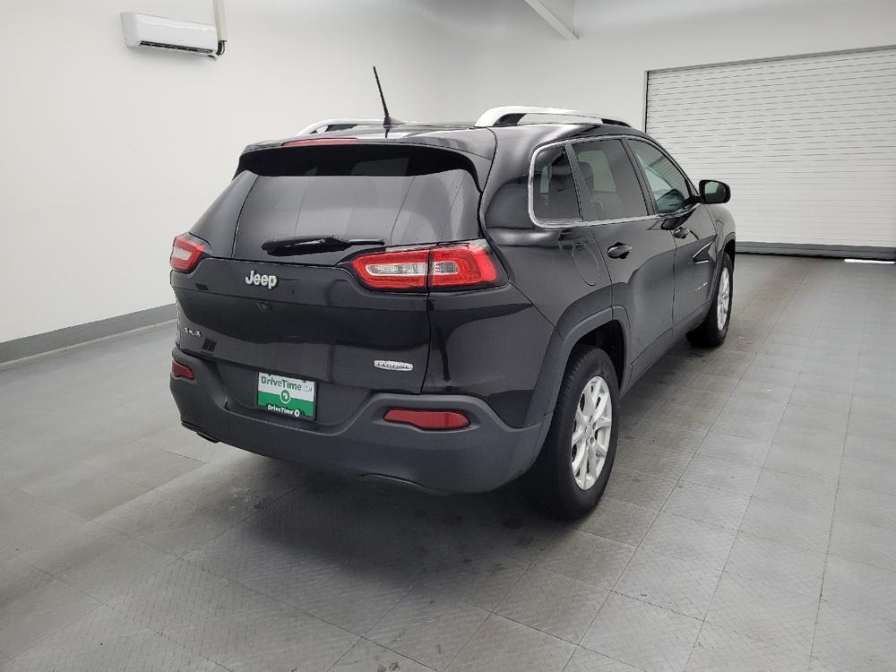 used 2018 Jeep Cherokee car, priced at $15,595
