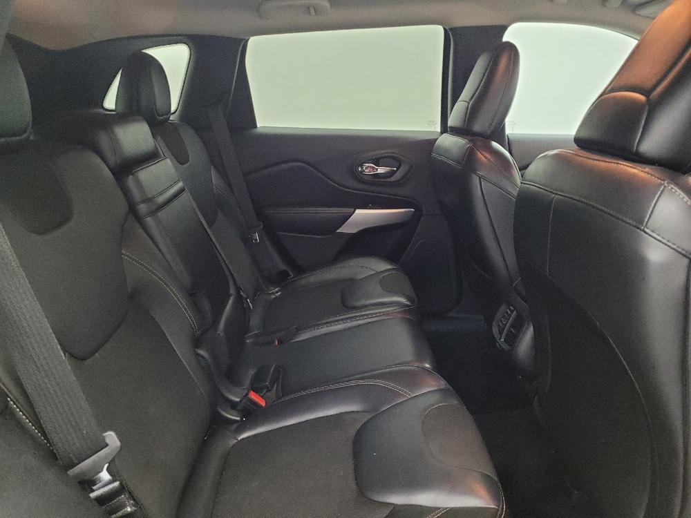 used 2018 Jeep Cherokee car, priced at $15,595