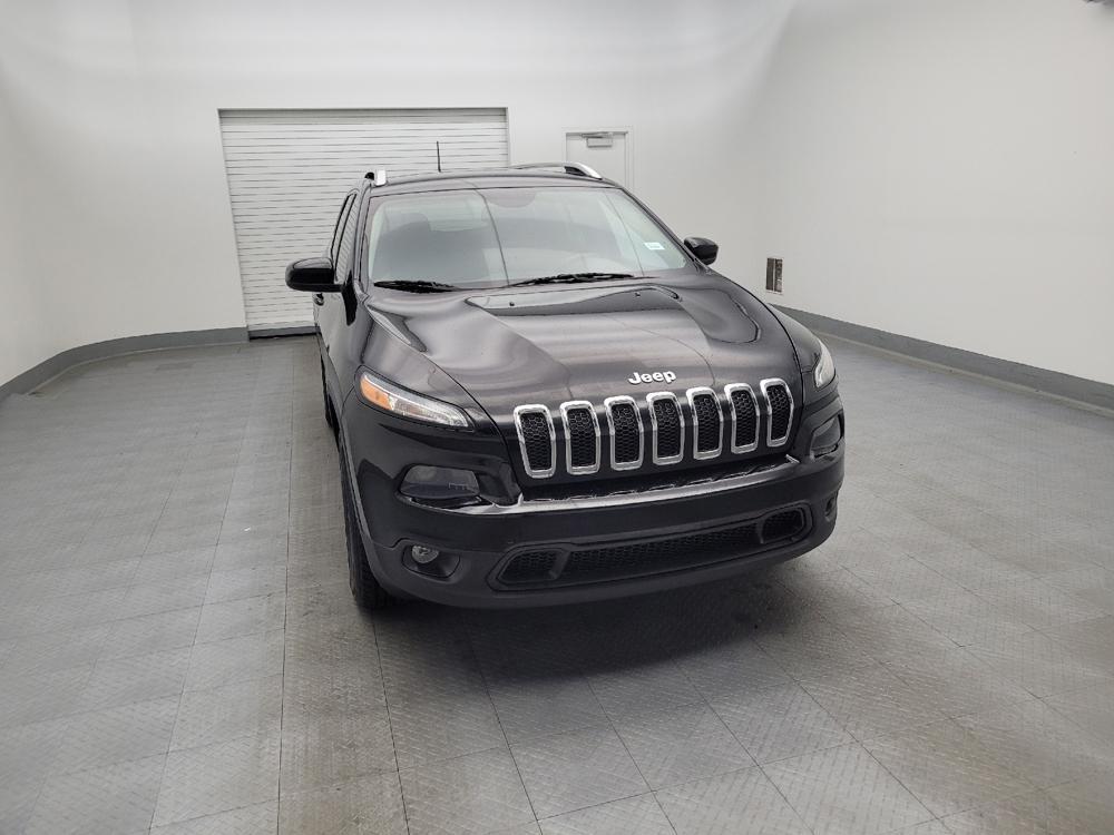 used 2018 Jeep Cherokee car, priced at $15,595