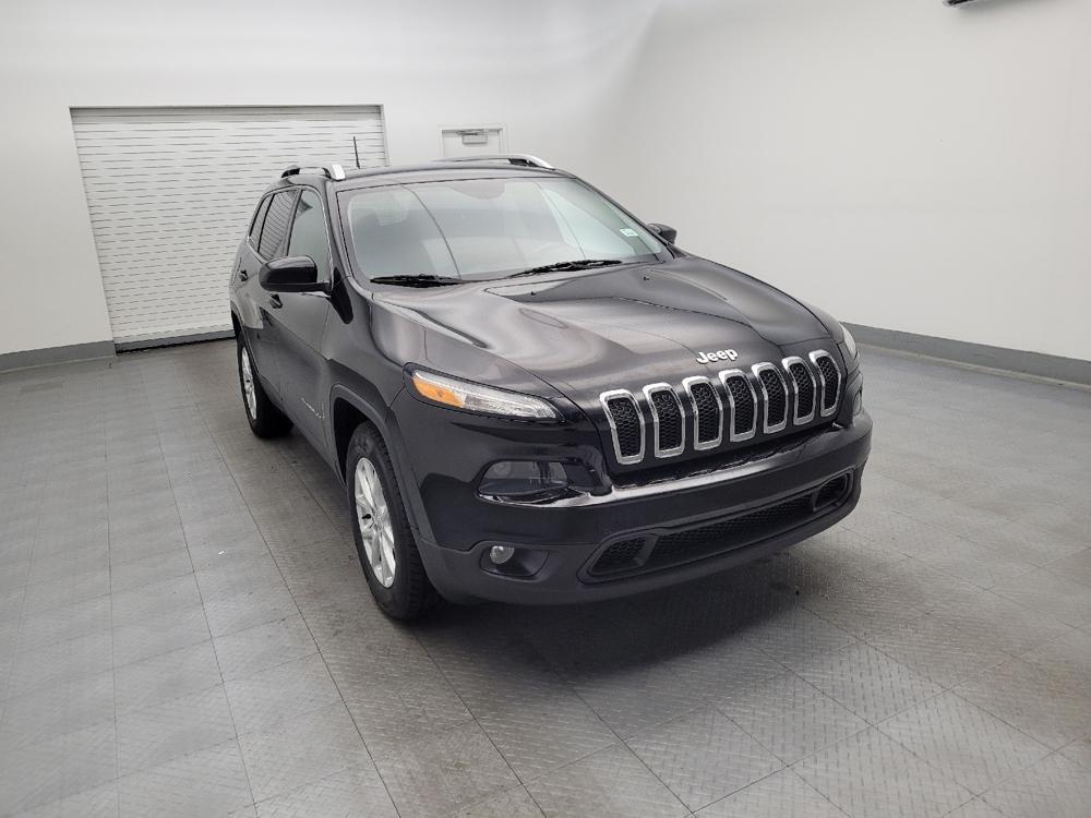 used 2018 Jeep Cherokee car, priced at $15,595