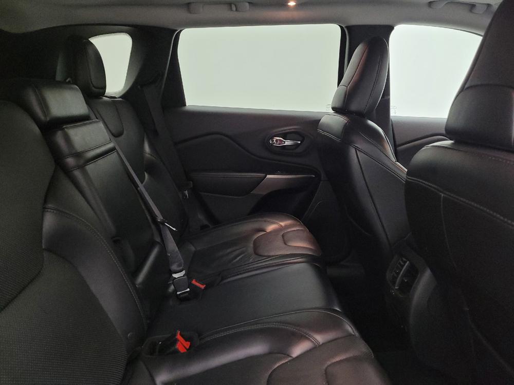 used 2019 Jeep Cherokee car, priced at $19,995