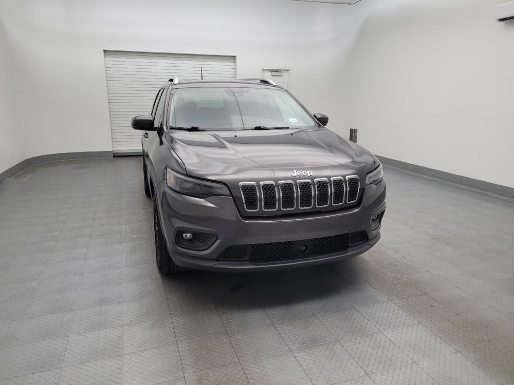 used 2021 Jeep Cherokee car, priced at $25,395