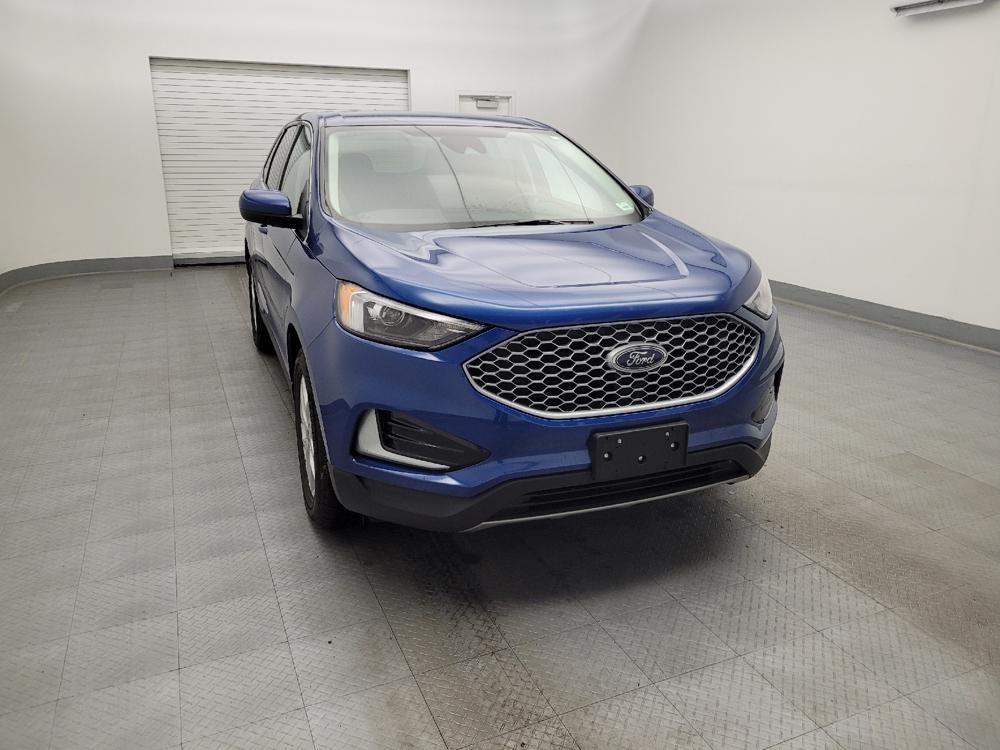 used 2024 Ford Edge car, priced at $23,095