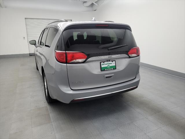 used 2017 Chrysler Pacifica car, priced at $14,795