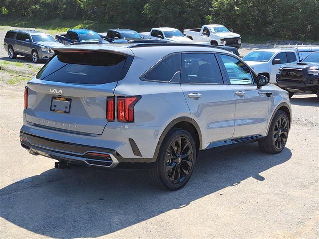 used 2022 Kia Sorento car, priced at $29,927