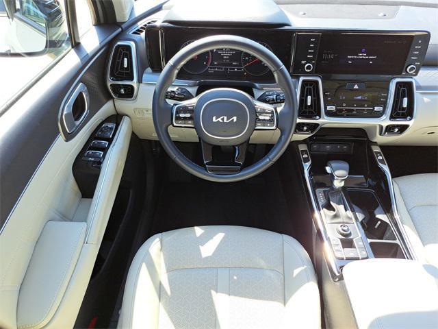 used 2022 Kia Sorento car, priced at $29,927