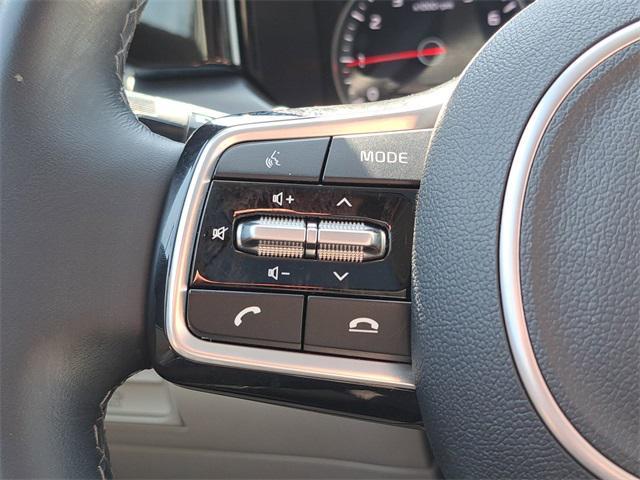 used 2022 Kia Sorento car, priced at $29,927