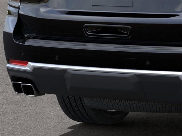 new 2025 Chevrolet Suburban car, priced at $97,944