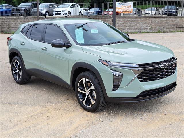 used 2024 Chevrolet Trax car, priced at $24,186