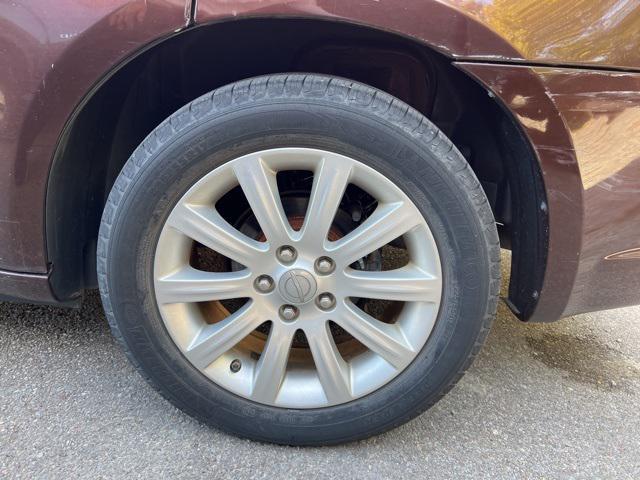 used 2013 Chrysler 200 car, priced at $6,285
