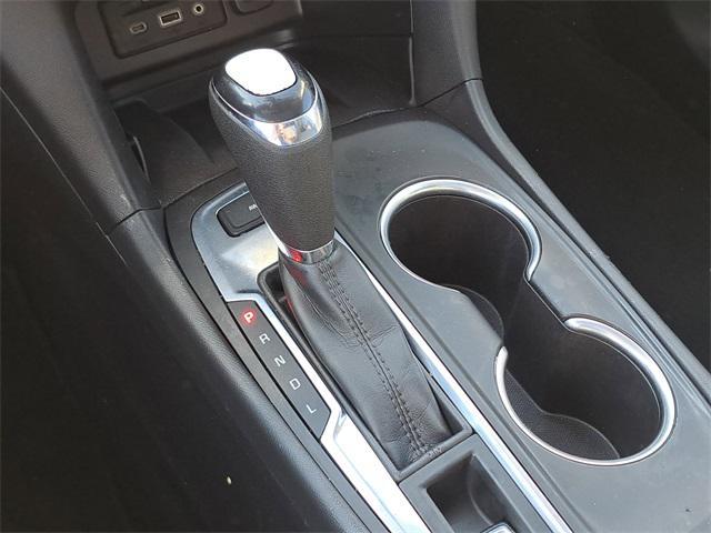 used 2021 Chevrolet Equinox car, priced at $21,267