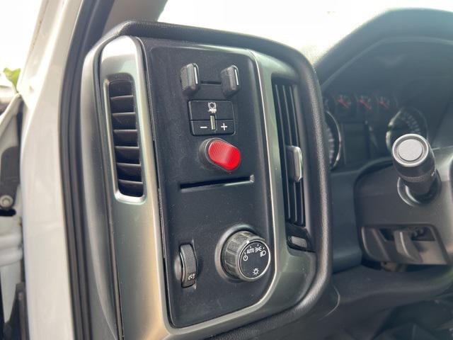 used 2017 GMC Sierra 2500 car, priced at $19,884