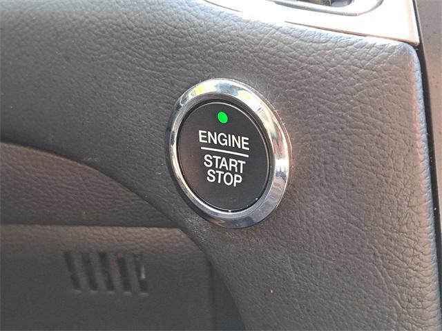 used 2024 Ford Edge car, priced at $21,147